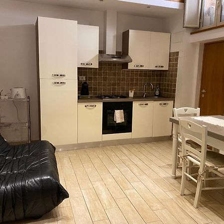 B&B Trastevere Il Vicolo Рим Екстериор снимка